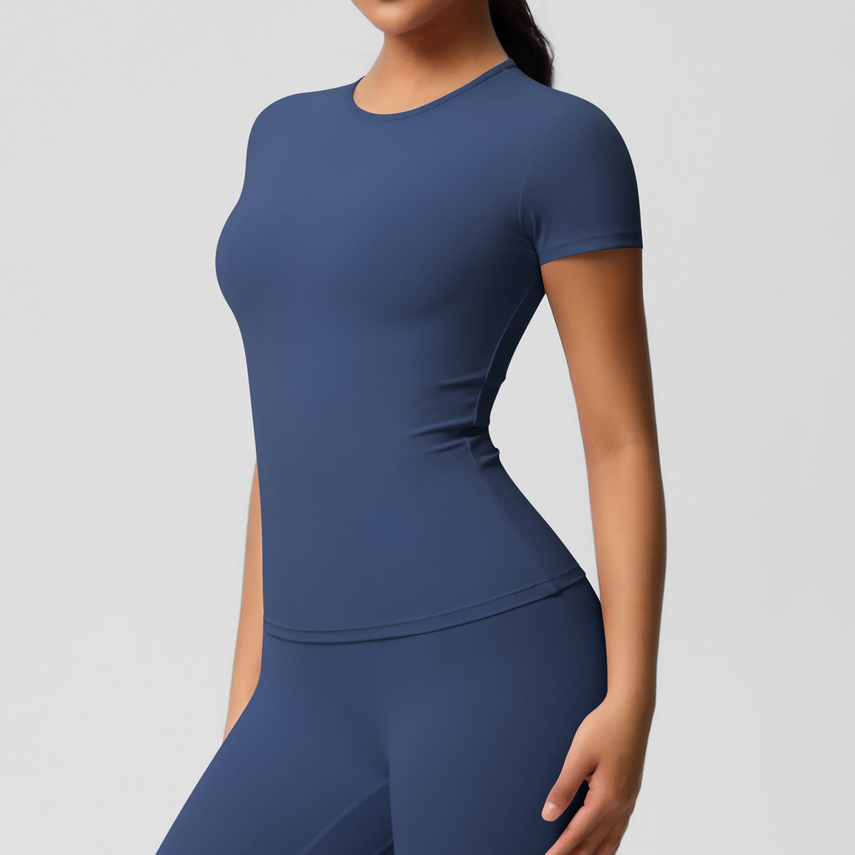 Completo Sportivo Donna – Top Schiena Lavorata e Pantaloni – Maglia manica corta 7103 – blu