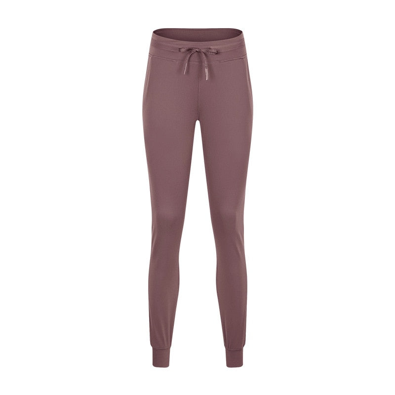 Damen-Jogginghose mit Taschen – weich und elastisch – Bild 6 von 11