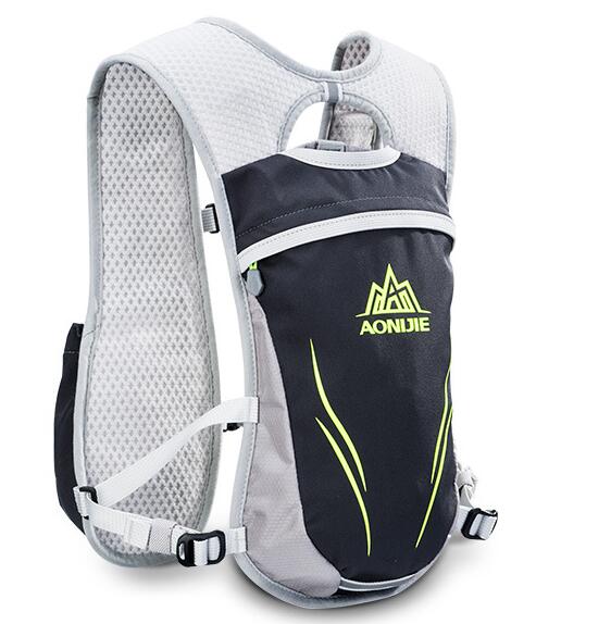 Zaino da Idratazione per Trail Running 5,5 L – Nero – senza borracce