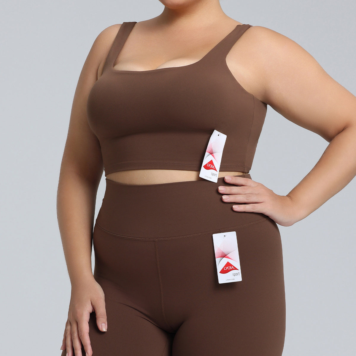Completo Yoga Donna Aderente – Top e Leggings – Solo top schiena aperta – marrone