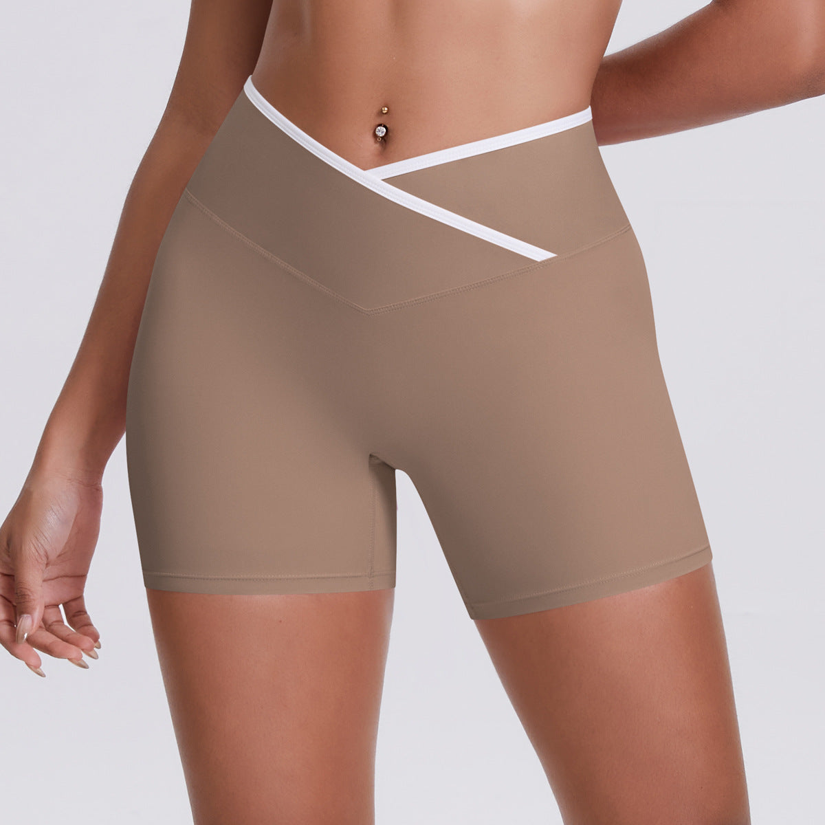 Completo Sportivo Donna – Top Incrociato e Pantaloni a Gamba Larga – Shorts 7117 – marrone cacao