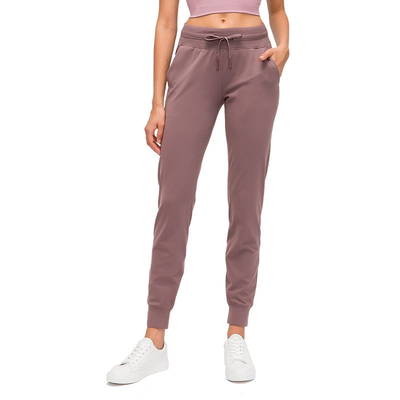 Damen-Jogginghose mit Taschen – weich und elastisch – Bild 5 von 11