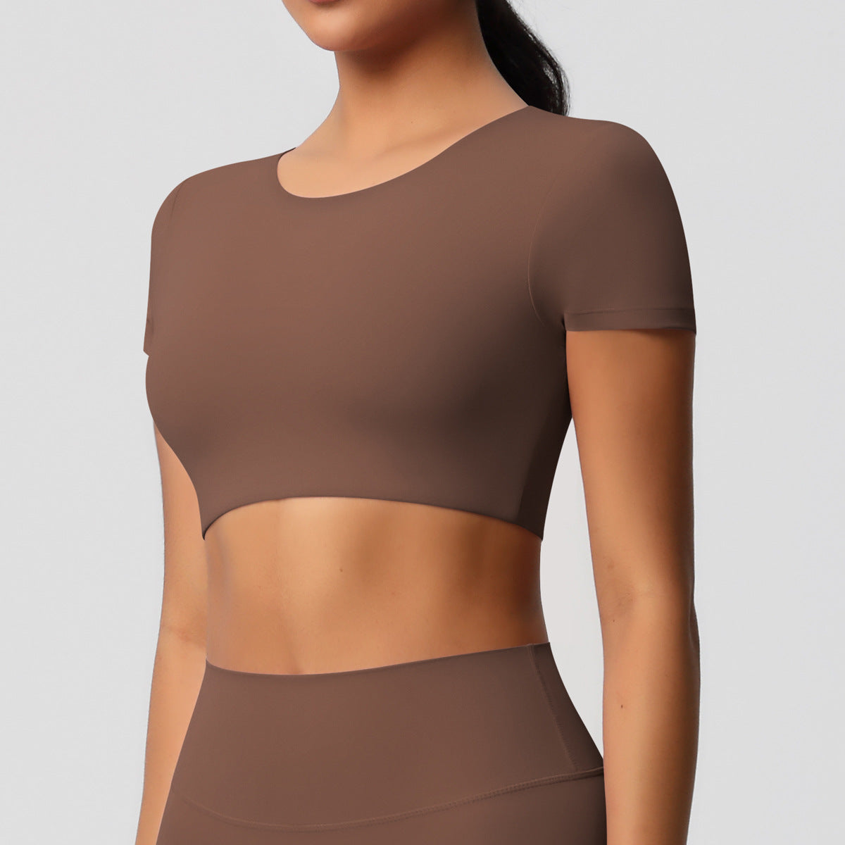 Completo Sportivo Donna – Top Schiena Lavorata e Pantaloni – Maglia manica corta 7105 – castagna