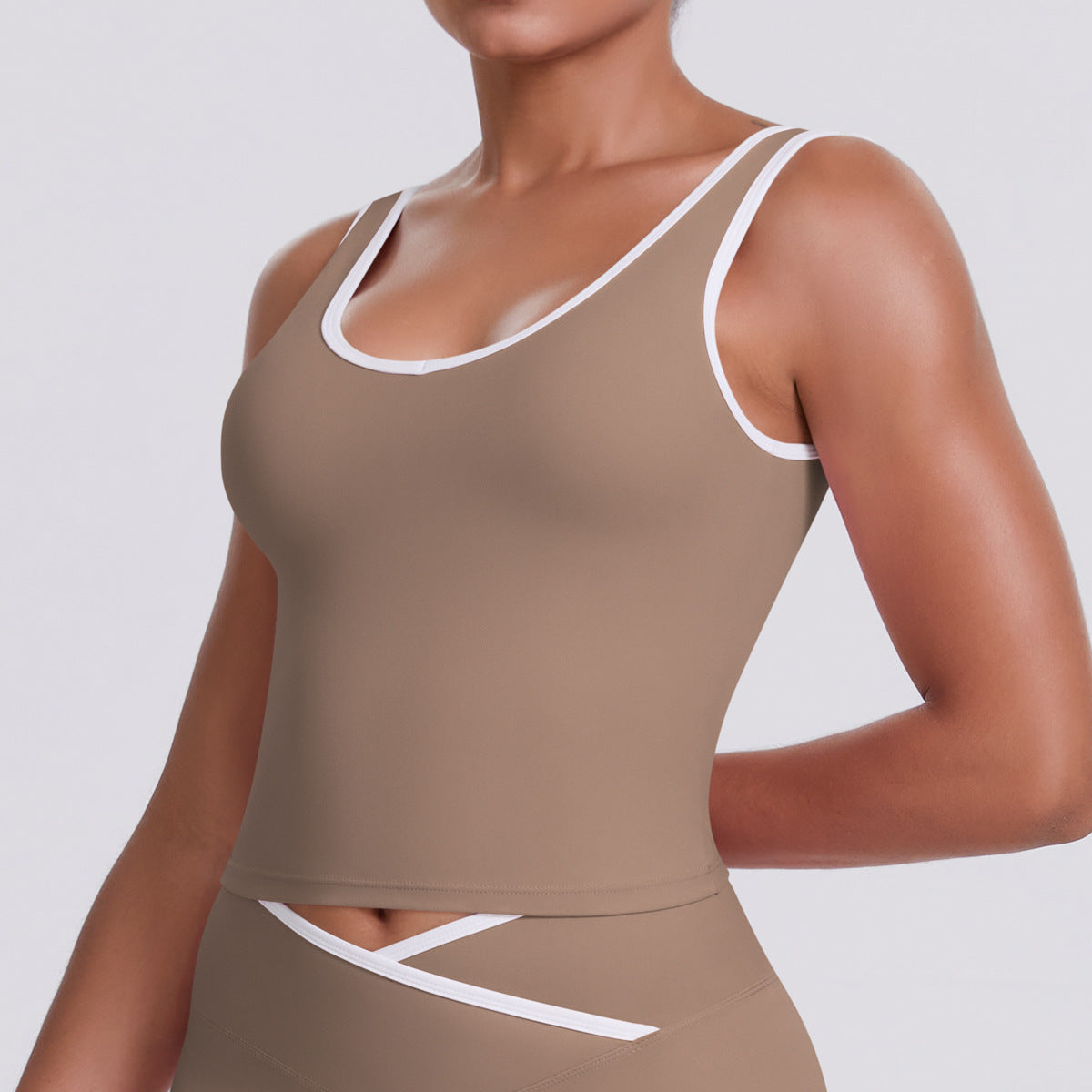 Completo Sportivo Donna – Top Incrociato e Pantaloni a Gamba Larga – Canotta 7119 – marrone cacao